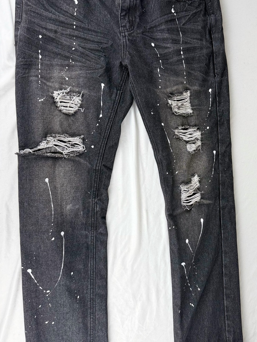 Men's Switch Remarkable Distressed Black Paint-Splatter Jeans